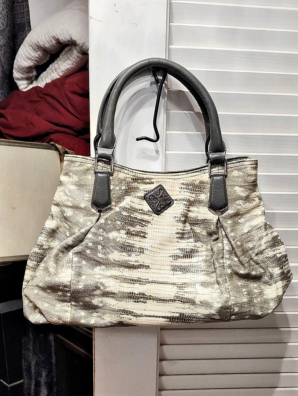 Vince Camuto Abstract Brown & Gray Tote